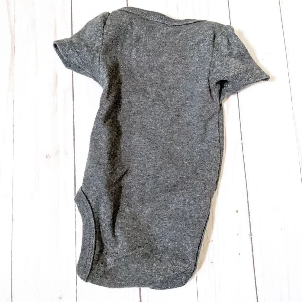 Cloud Island Short Sleeve Gray Newborn Onesie